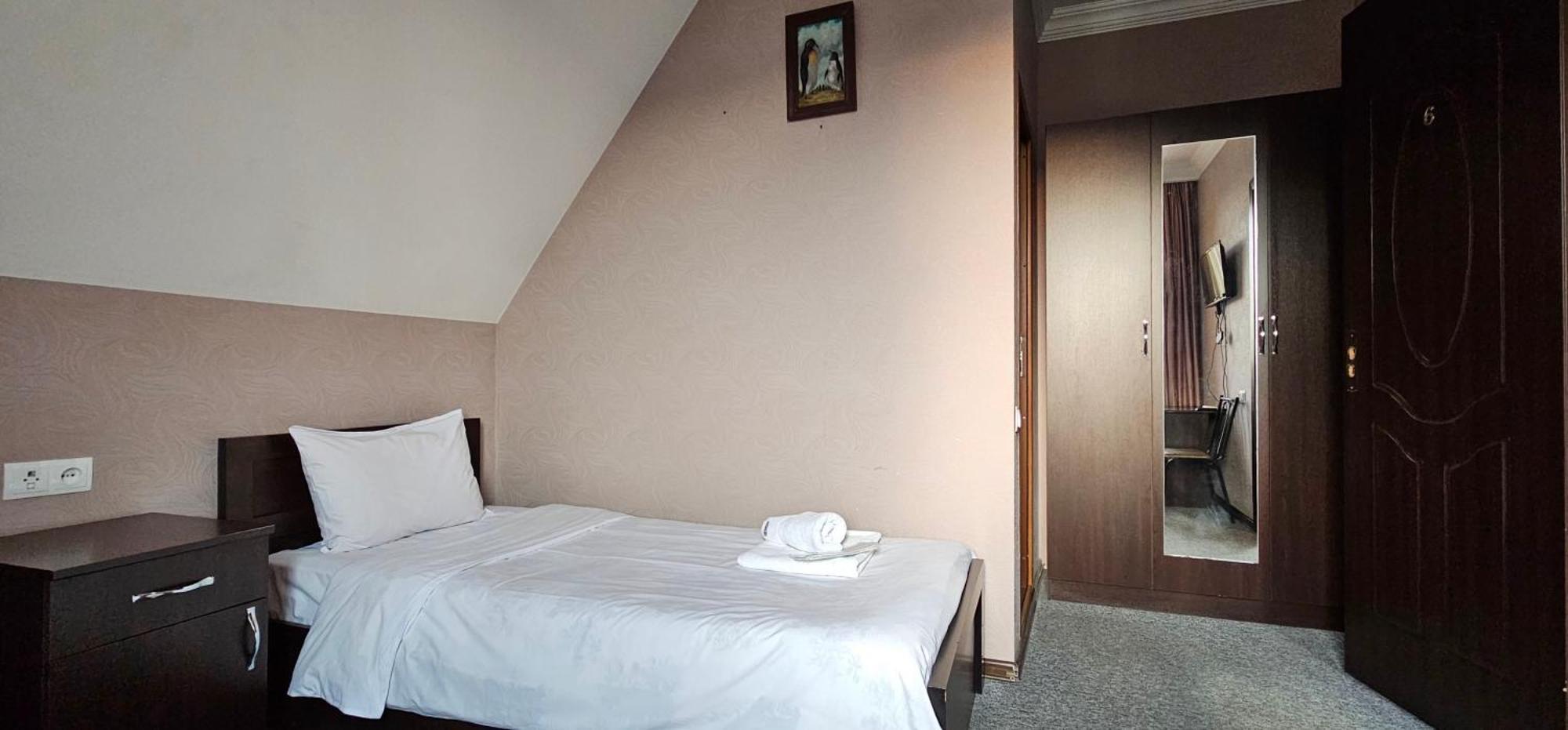 7 Rooms Tbilisi Eksteriør billede